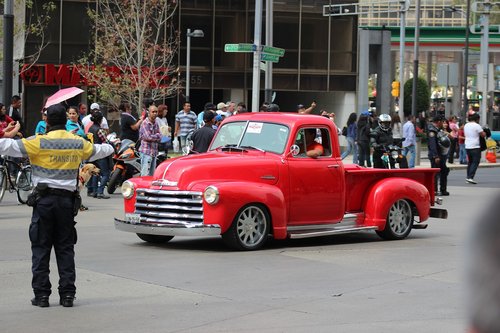 chevrolet  pic up  truck
