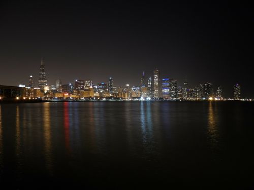 chicago night lake michigan reflection