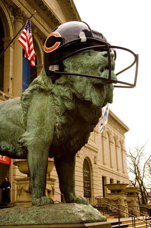 chicago bears art museum chicago bears helmet statue