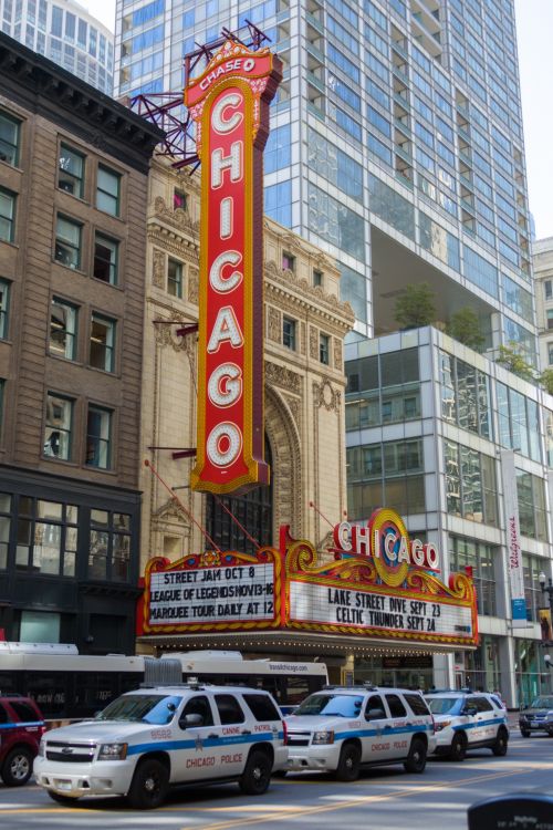 Chicago Theater Sign