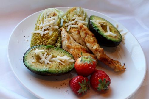 chicken avocado heart salad