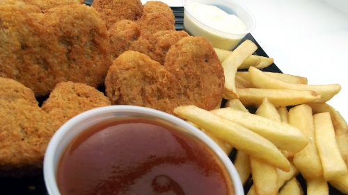 chicken nuggets fries dip