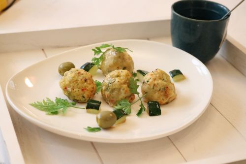 chicken meatballs mediterian