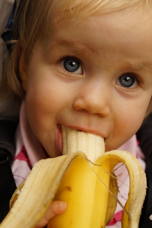 child banana cute