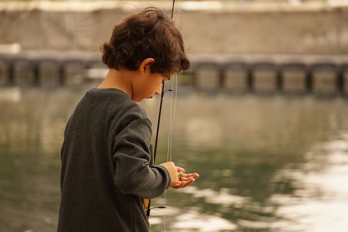 child  fishing  cane