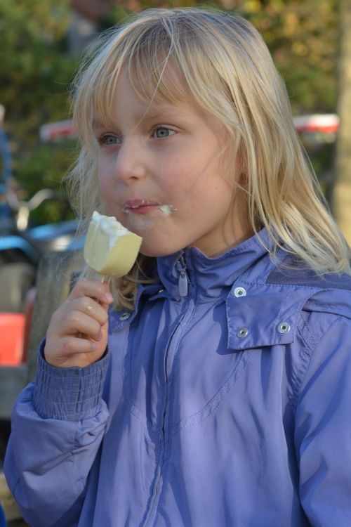 child people ice cream