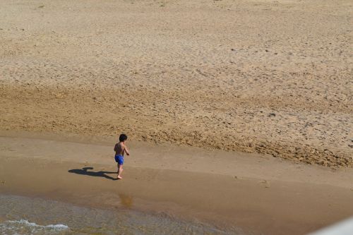 child beach sea