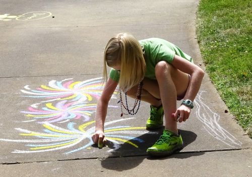 child girl chalk