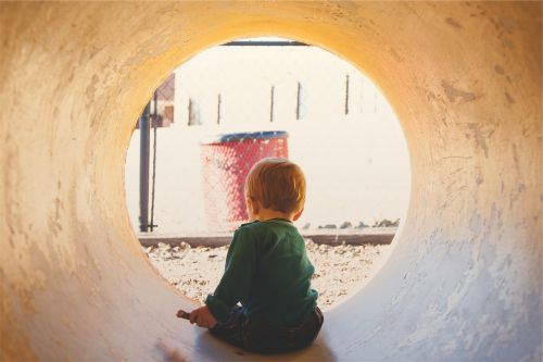 child kid tunnel