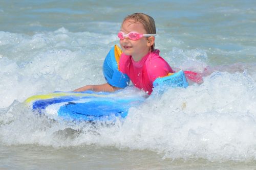 child girl surf