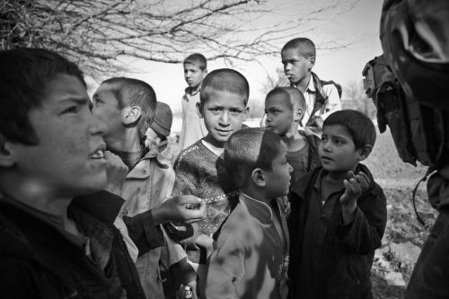 children afghanistan curious
