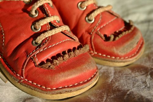children's shoe shoe child