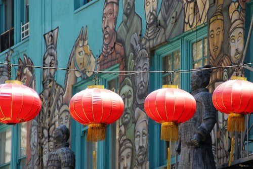 chinese lanterns  chinatown  window
