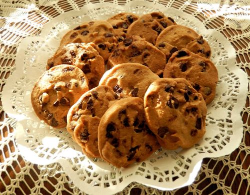 chocolate chip cookies sunlight sugar