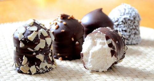 chocolate marshmallows mohrenkopf sweet
