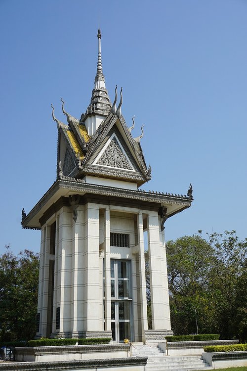 choeung ek  genocidal center  memorial