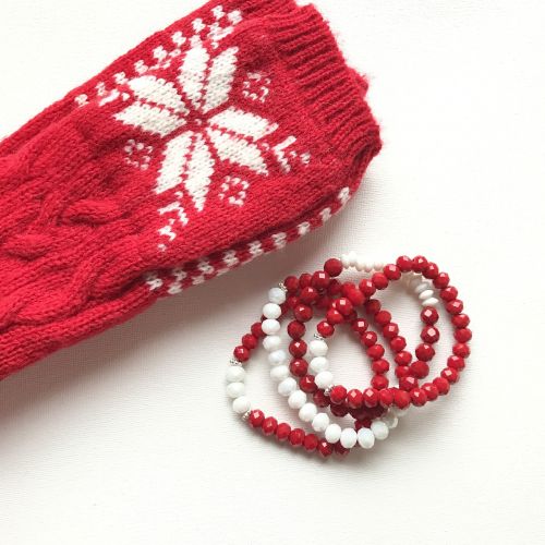 christmas gloves red