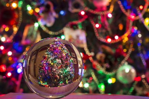 christmas crystal ball christmas tree
