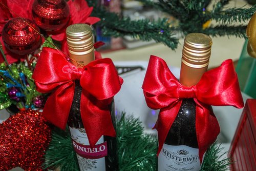 christmas  wine  decoration