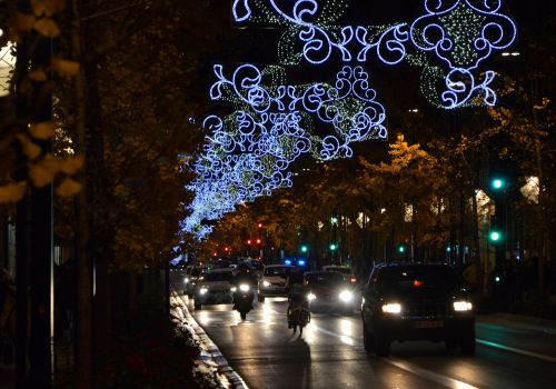 christmas lights night granada traffic