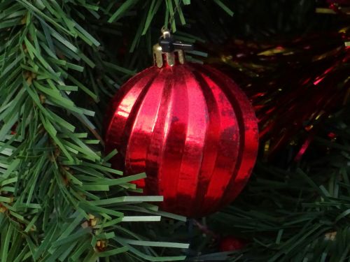 Christmas Tree Red Bauble