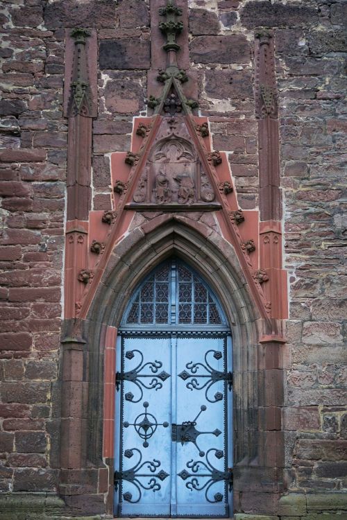 church goal church door