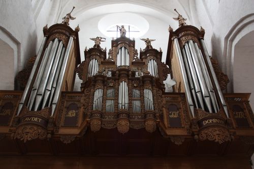 church organ instrument