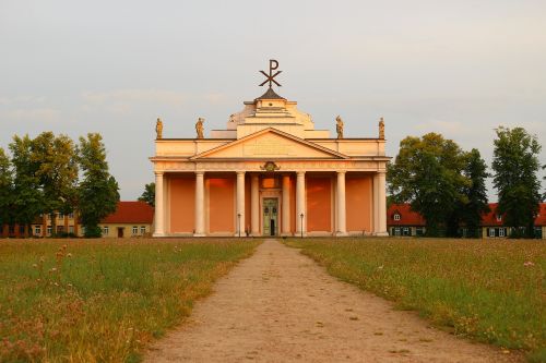 church ludwigslust-parchim evening light