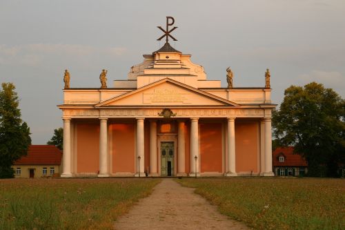 church ludwigslust-parchim evening light