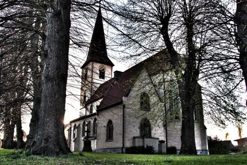 church hdr village