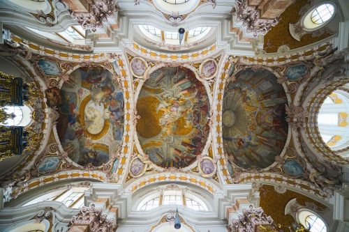 church baroque architecture