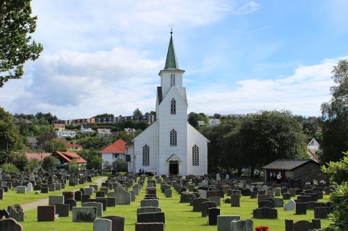 church cemetery norway