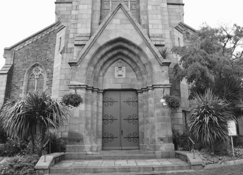 church photo black white architecture