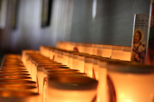 church  candlelight  religion