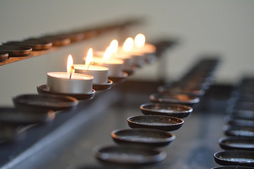 church  candles  light