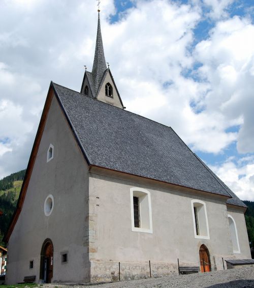 church puddle of fassa italy