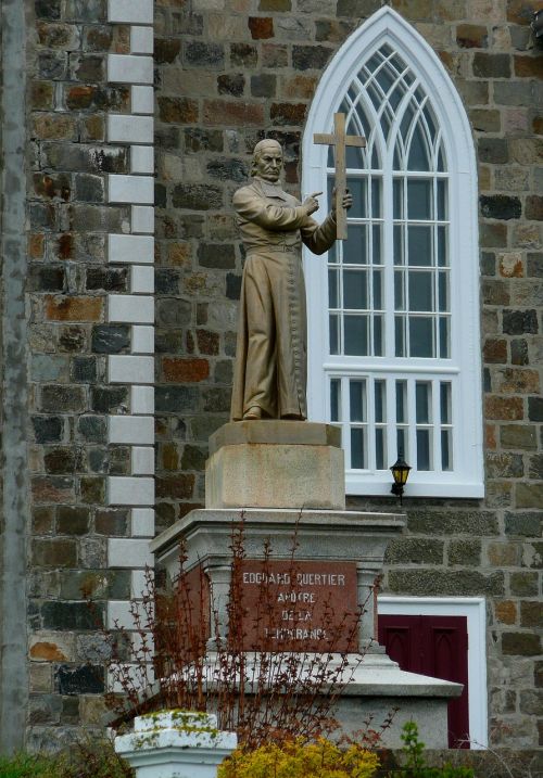 church statue religion