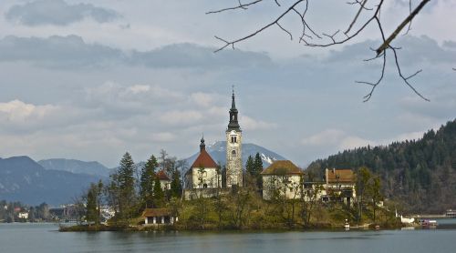 church island bled