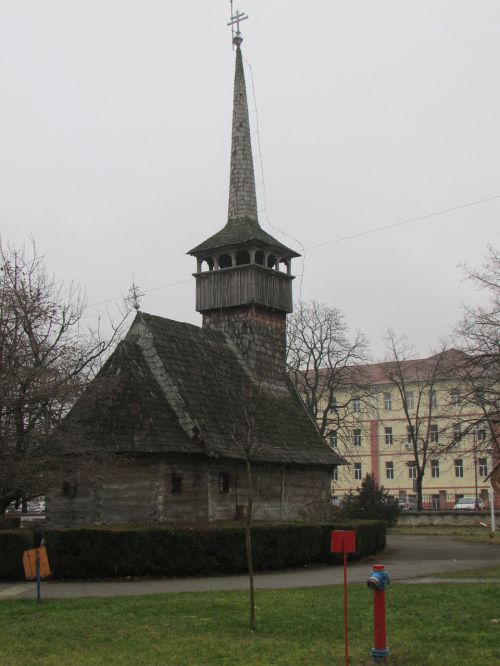 church wood oradea