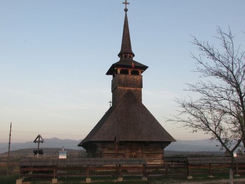 church wood cucuceni