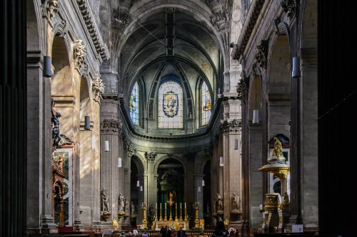 church nave roman catholic