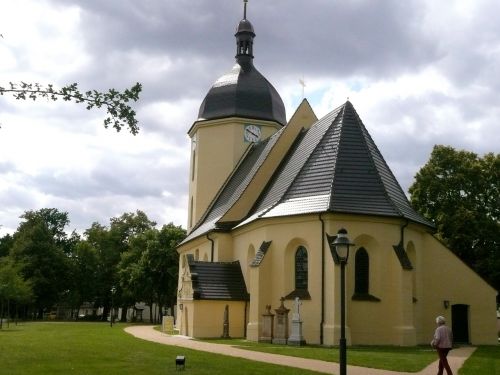 church schleife architecture