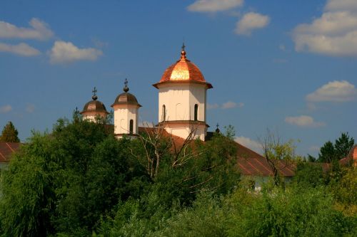 church sky cloud