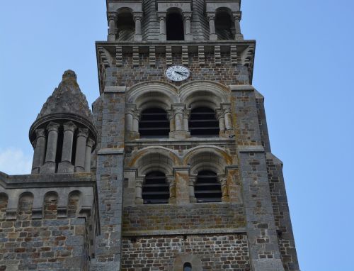 church tinteniac bell tower wall