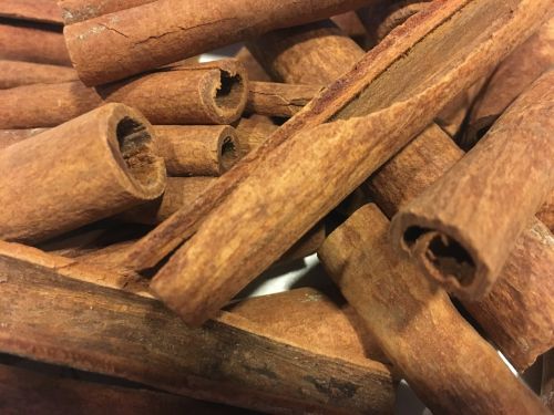 cinnamon cinnamon sticks herbs