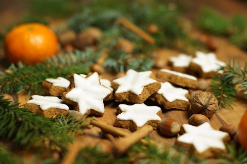 cinnamon stars advent calendar gingerbread