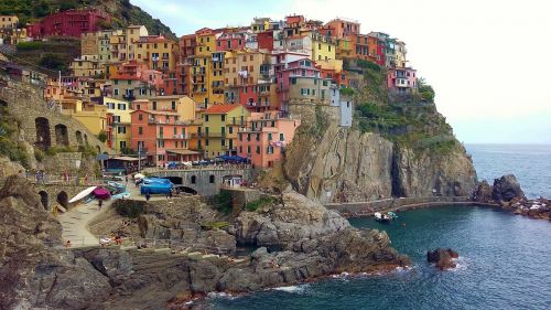 cinque terre italy scenic