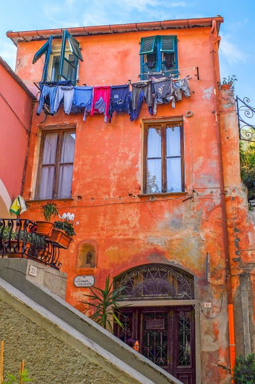 cinque terre village building