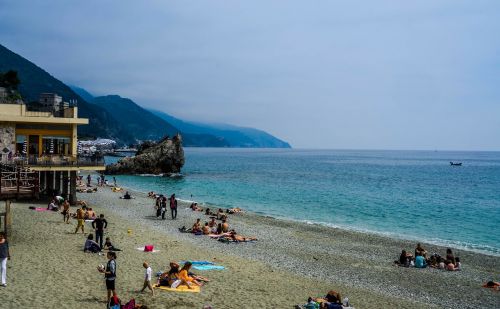 cinque terre italy beach