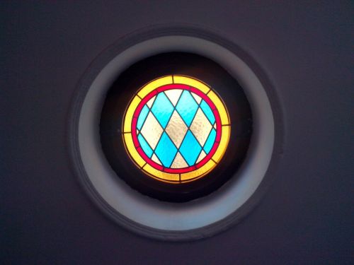 circle window colors